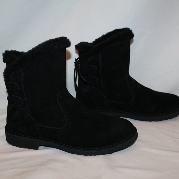NIB UGG NAIYAH SUEDE SHEEPSKIN TIE WINTER ANKLE BOOTIE BOOTS BLACK - Picture 4 of 10